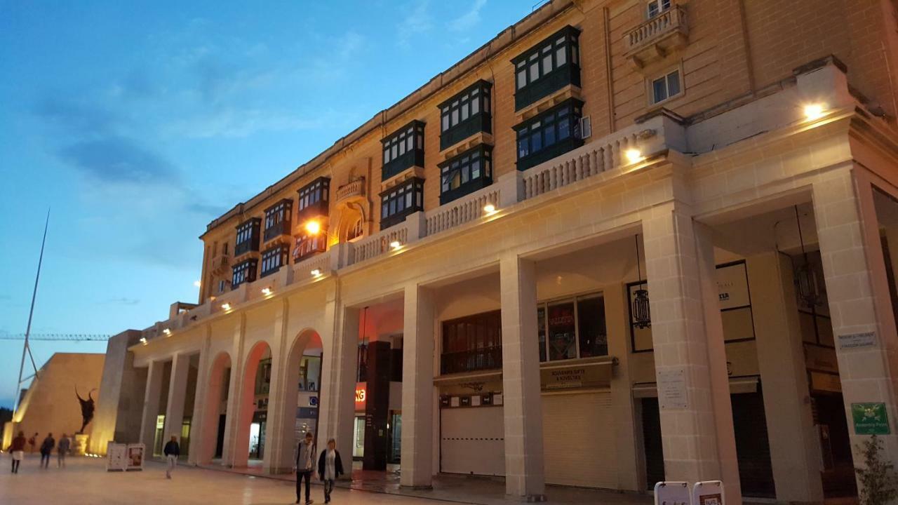 Valletta Main Street Apartment Exterior photo